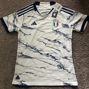 Brand New Italy 22/23 Away Jersey Medium Authentic Player Version